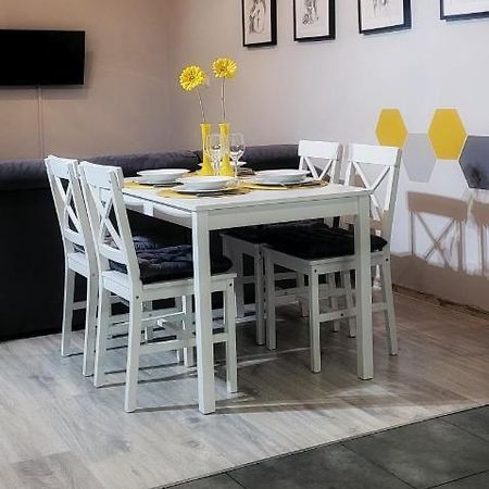 Tk Apartments Grabiszynska Wrocław Kültér fotó