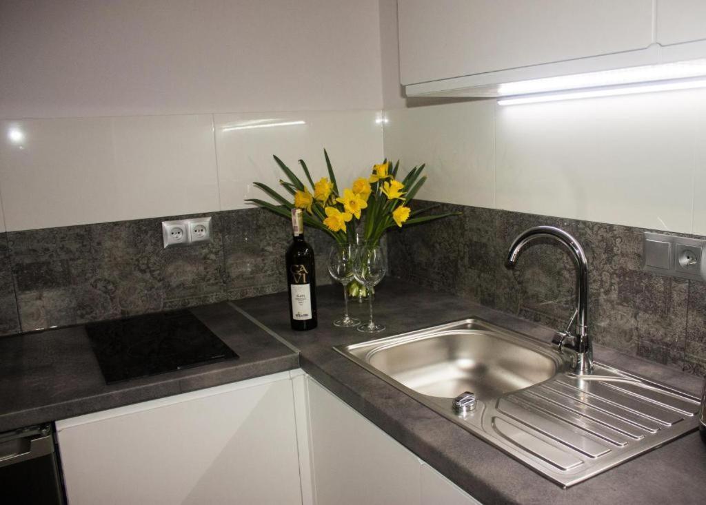Tk Apartments Grabiszynska Wrocław Kültér fotó