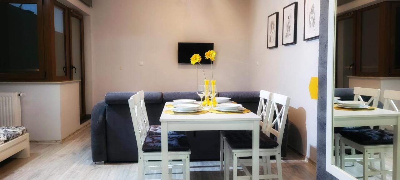 Tk Apartments Grabiszynska Wrocław Kültér fotó